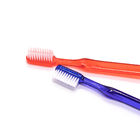 V dão forma à escova de dentes ortodôntica terminada dobro com escova Interdental